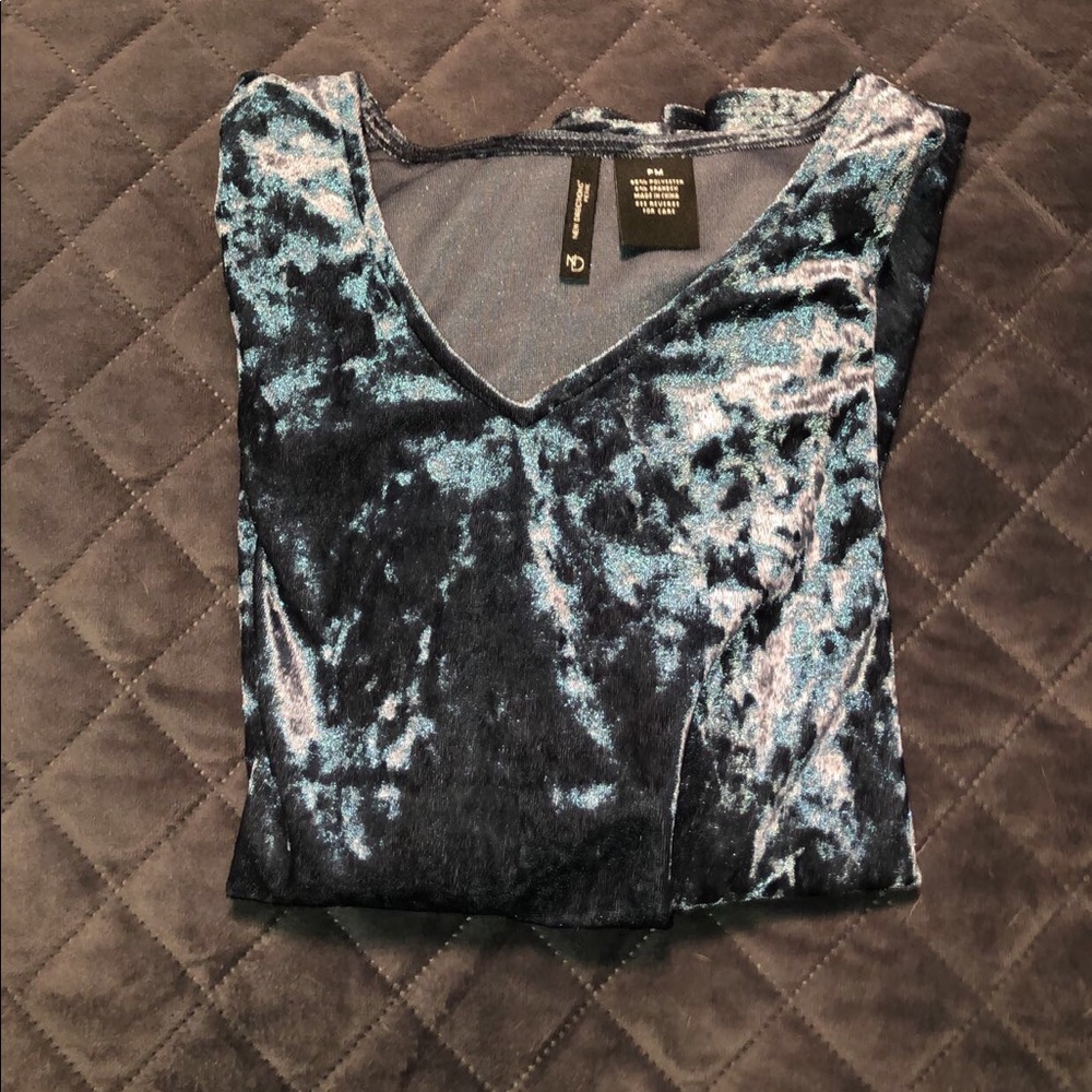NWOT!! Velvet Long Sleeve Shirt